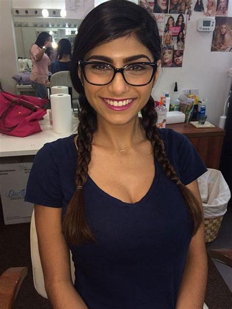 Mia Khalifa in Black Porn Videos